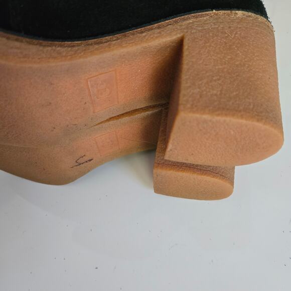 UGG Corin Black Suede Tassel and Bow Chunky Block Heel Ankle Booties, Size 8 - Picture 12 of 14